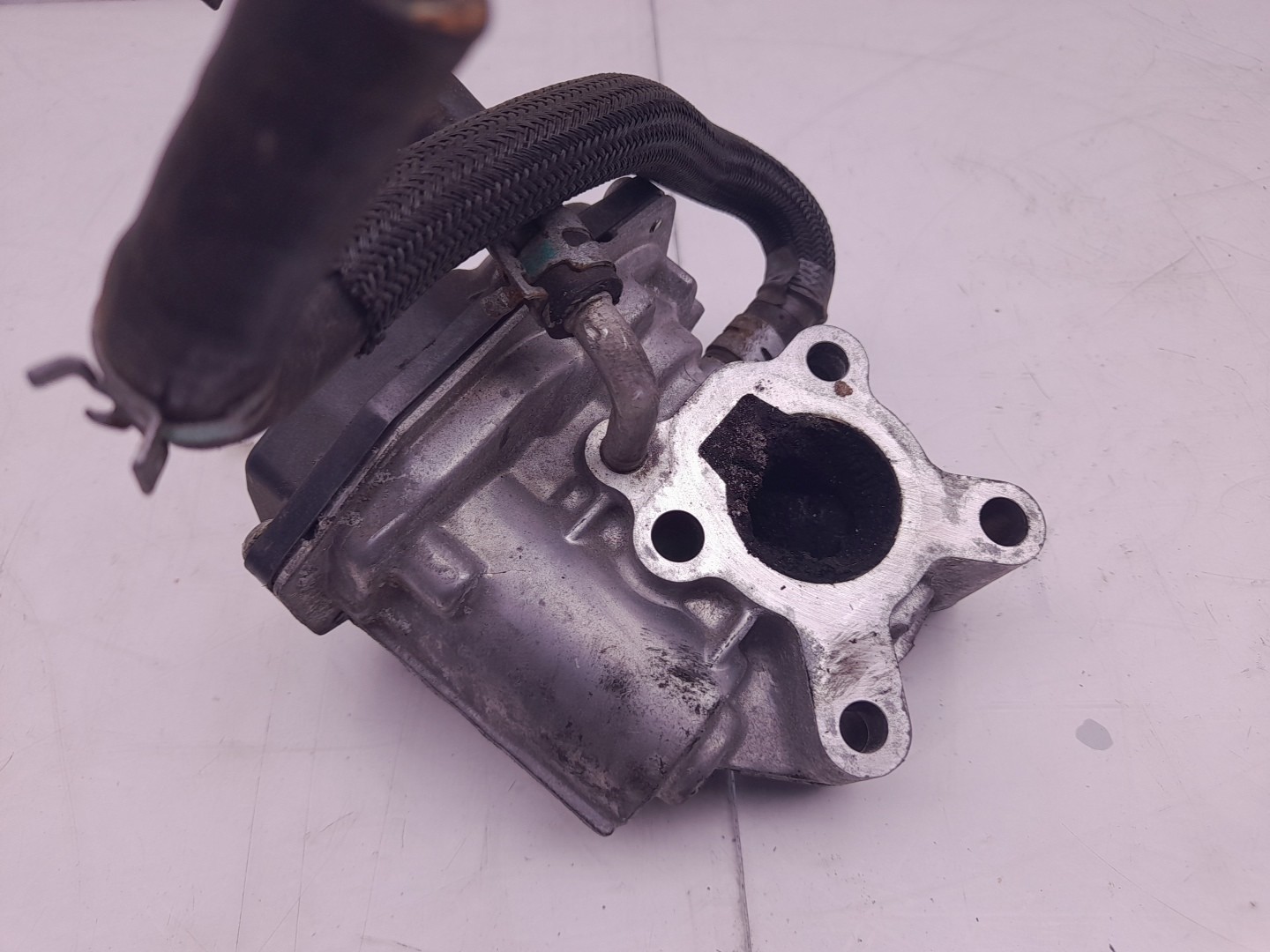 Valve EGR TOYOTA Auris Touring Sports (_E18_) Imagem-2