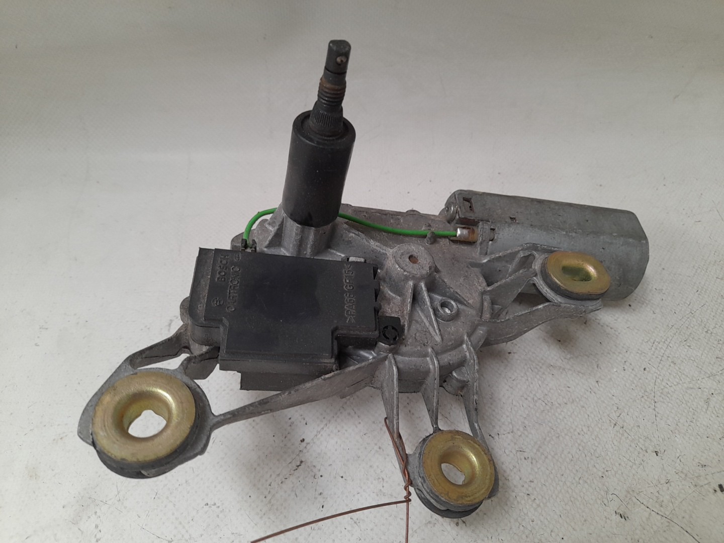 Motor limpa vidros trás VOLKSWAGEN Golf IV (1J1) Imagem-2