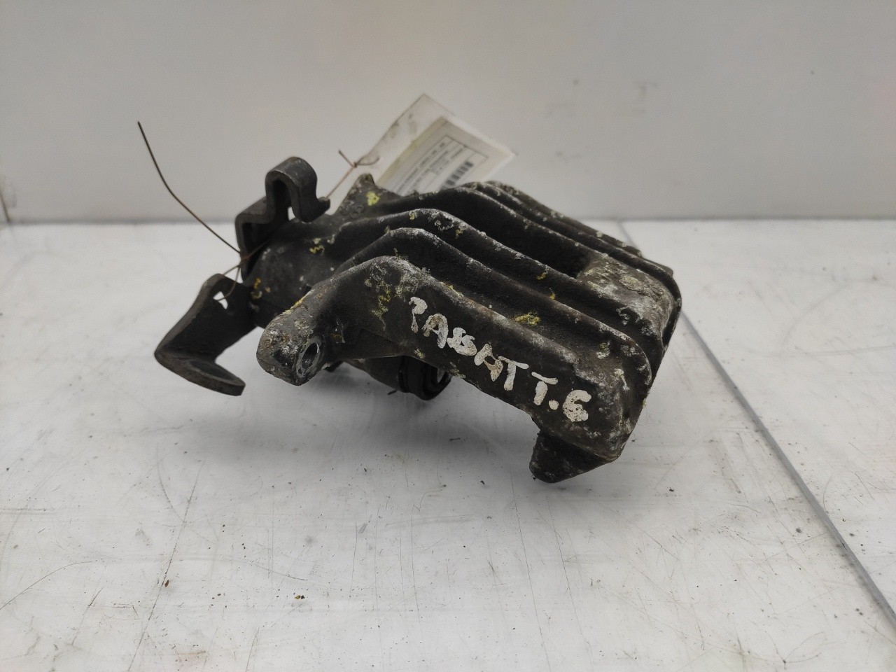 Left rear Brake Caliper