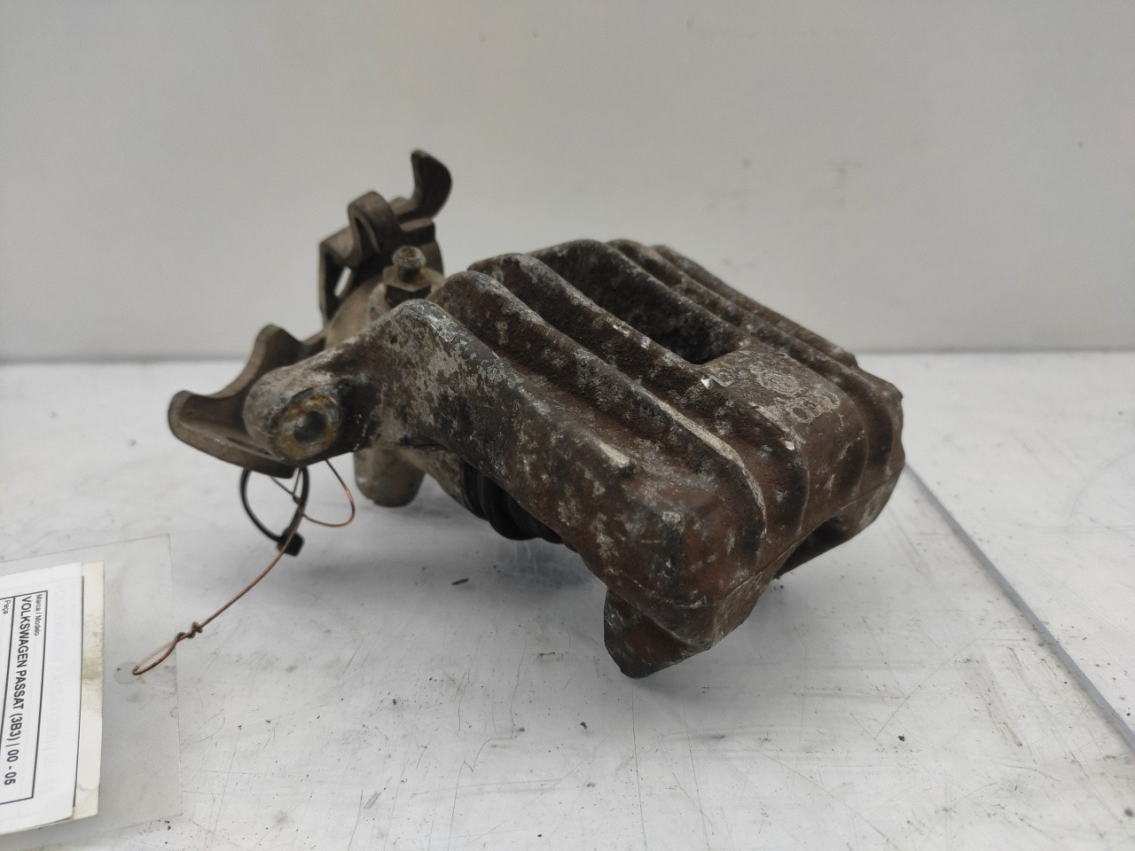 Right rear Brake Caliper