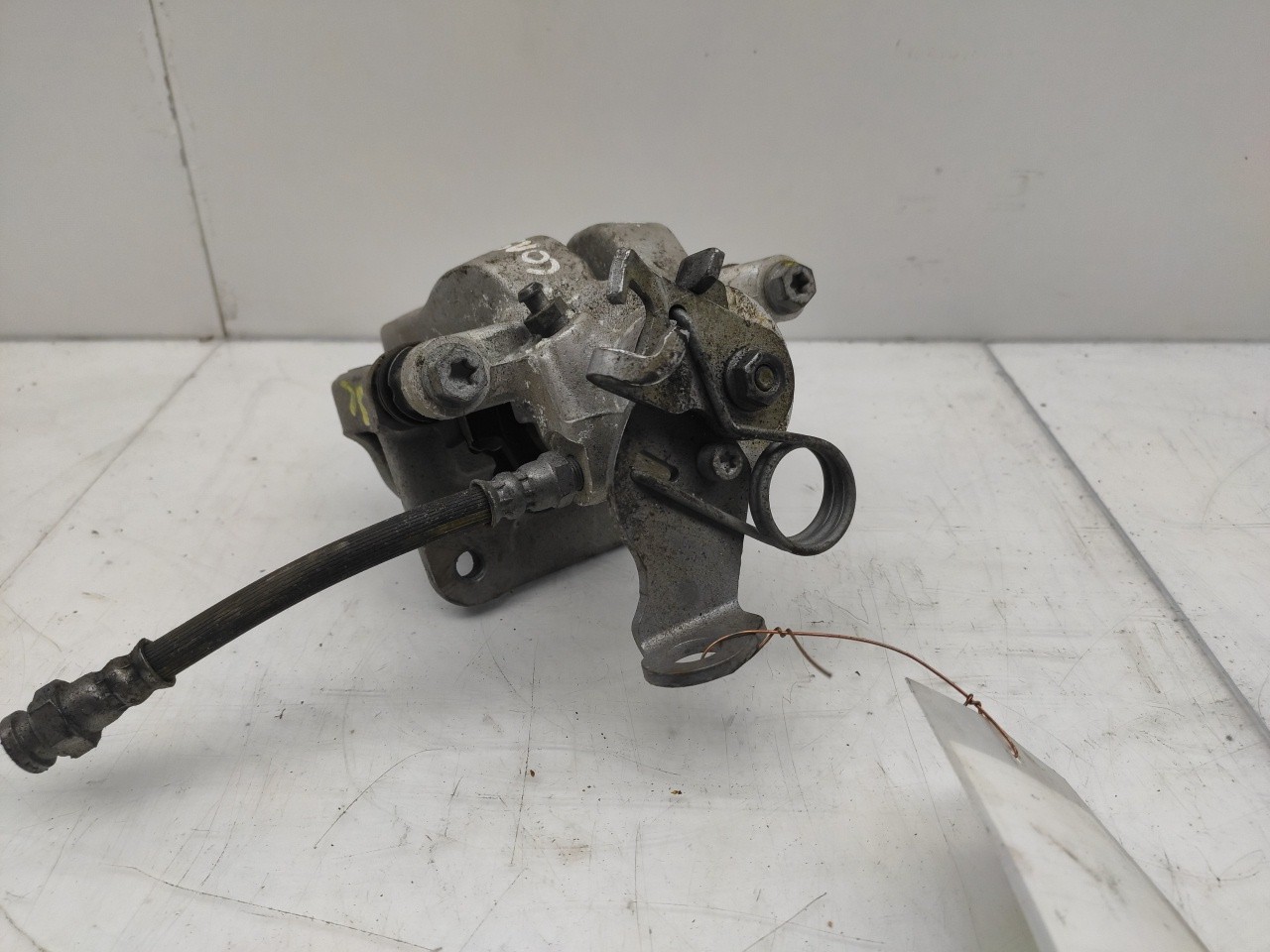 Pinça travão / maxila de travão trás direita OPEL Corsa E Imagem-1
