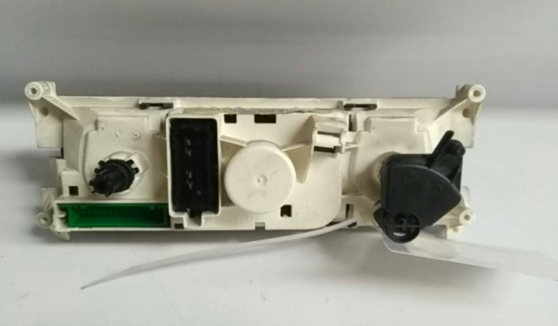 AC switch MINI Mini (R50, R53) Imagem-1