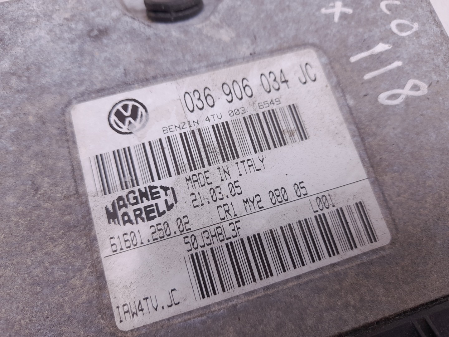 Centralina motor / ECU VOLKSWAGEN Polo (9N) Imagem-2