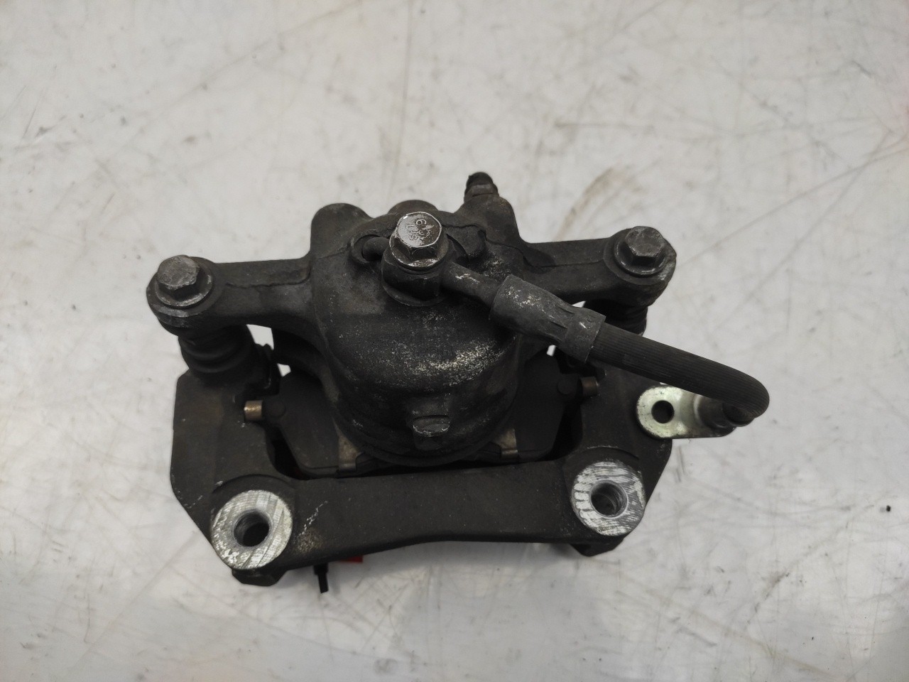 Étrier de frein avant Droite FORD Fiesta VI (CB1, CCN) Imagem-2