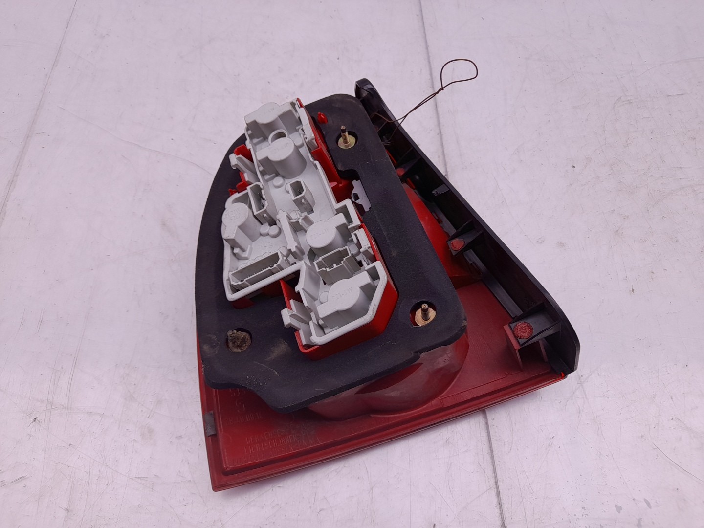 Right Tail light VOLKSWAGEN Passat (3B3) Imagem-2