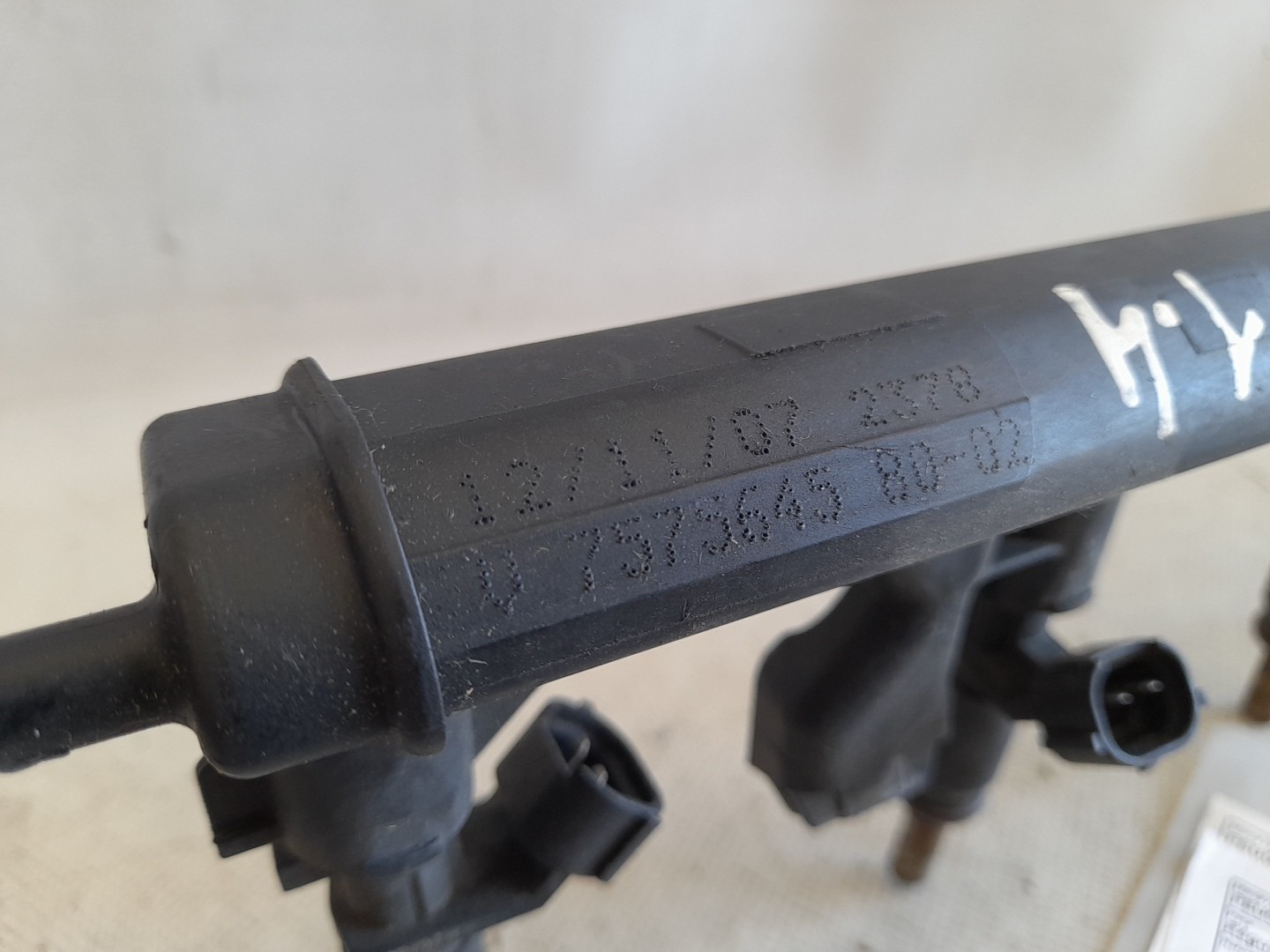 Fuel rail PEUGEOT 207 (WA_, WC_) Imagem-2