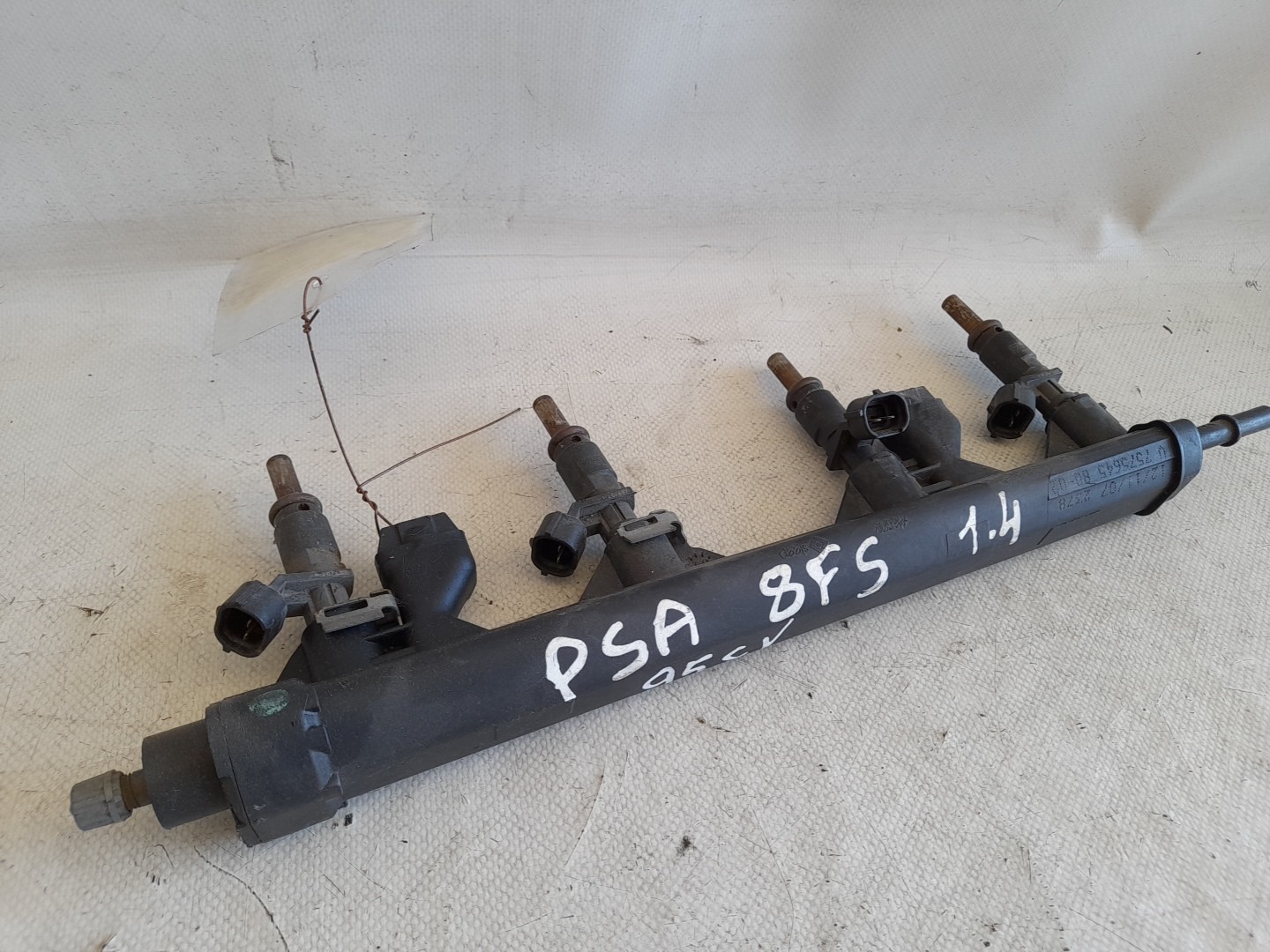 Fuel rail PEUGEOT 207 (WA_, WC_) Imagem-1