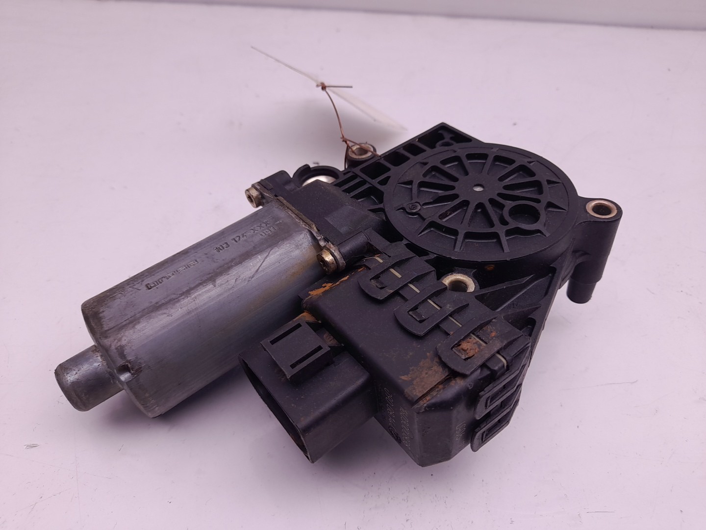 Moteur lève-vitre avant Droite AUDI A4 (8D2, B5) Imagem-1