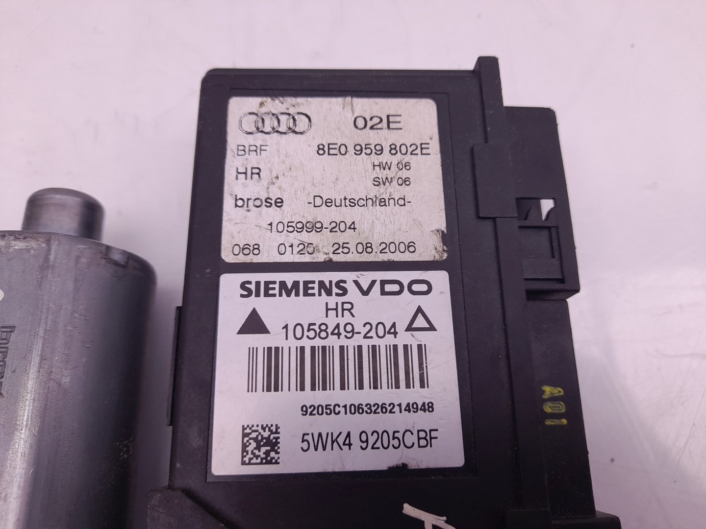 Right Rear  Door Window Regulator Motor AUDI A4 (8EC, B7) Imagem-3