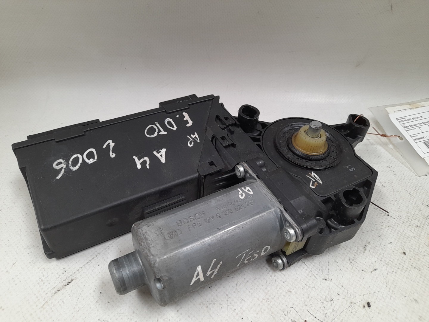 Motor Elevalunas Trasero Derecho AUDI A4 (8E2, B6) Imagem-1