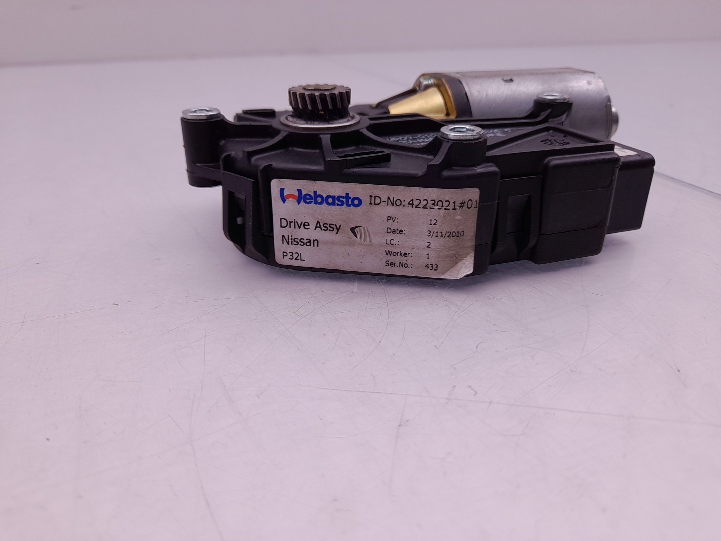 Moteur toit ouvrant NISSAN Qashqai/Qashqai+2 I (J10, JJ10) Imagem-1