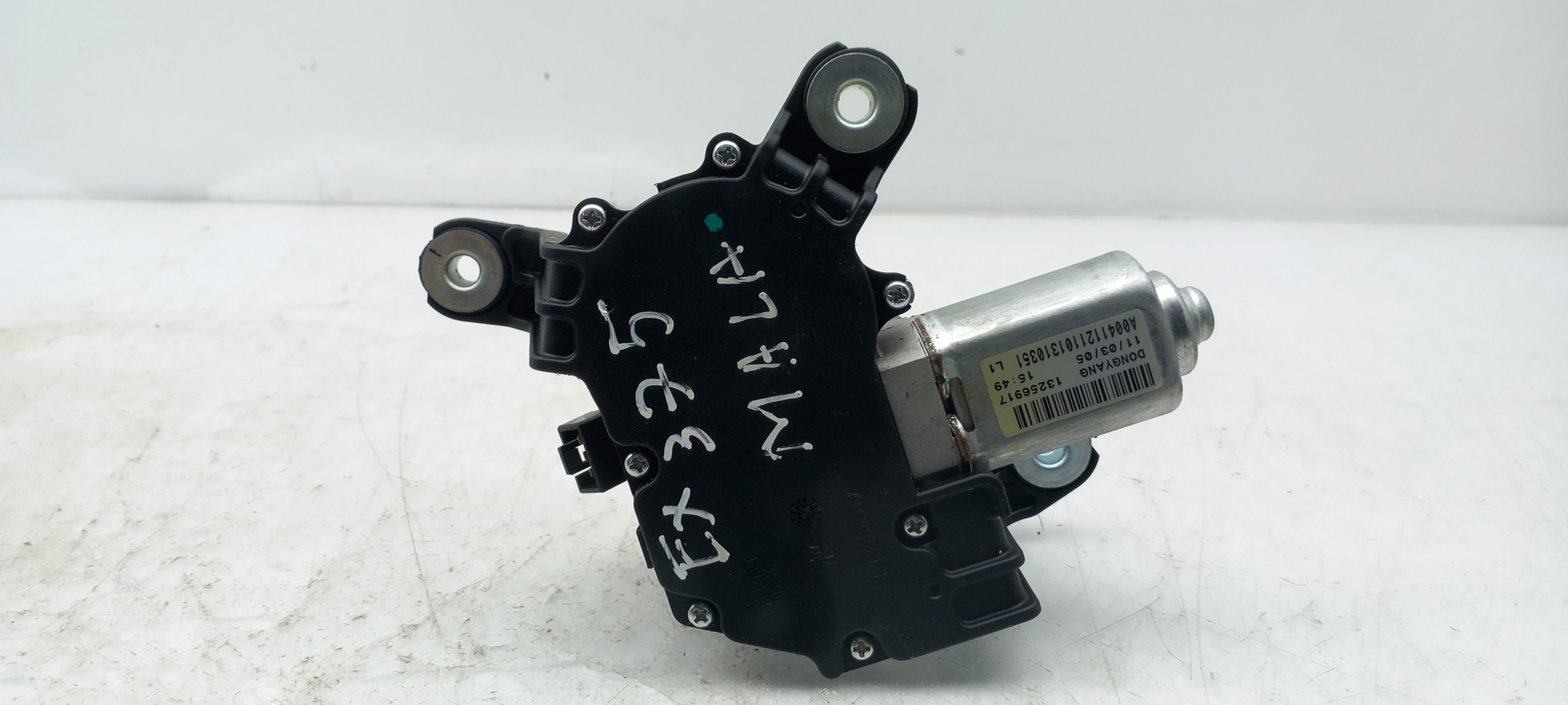 Motor limpiaparabrisas Trasero OPEL Astra J Imagem-1