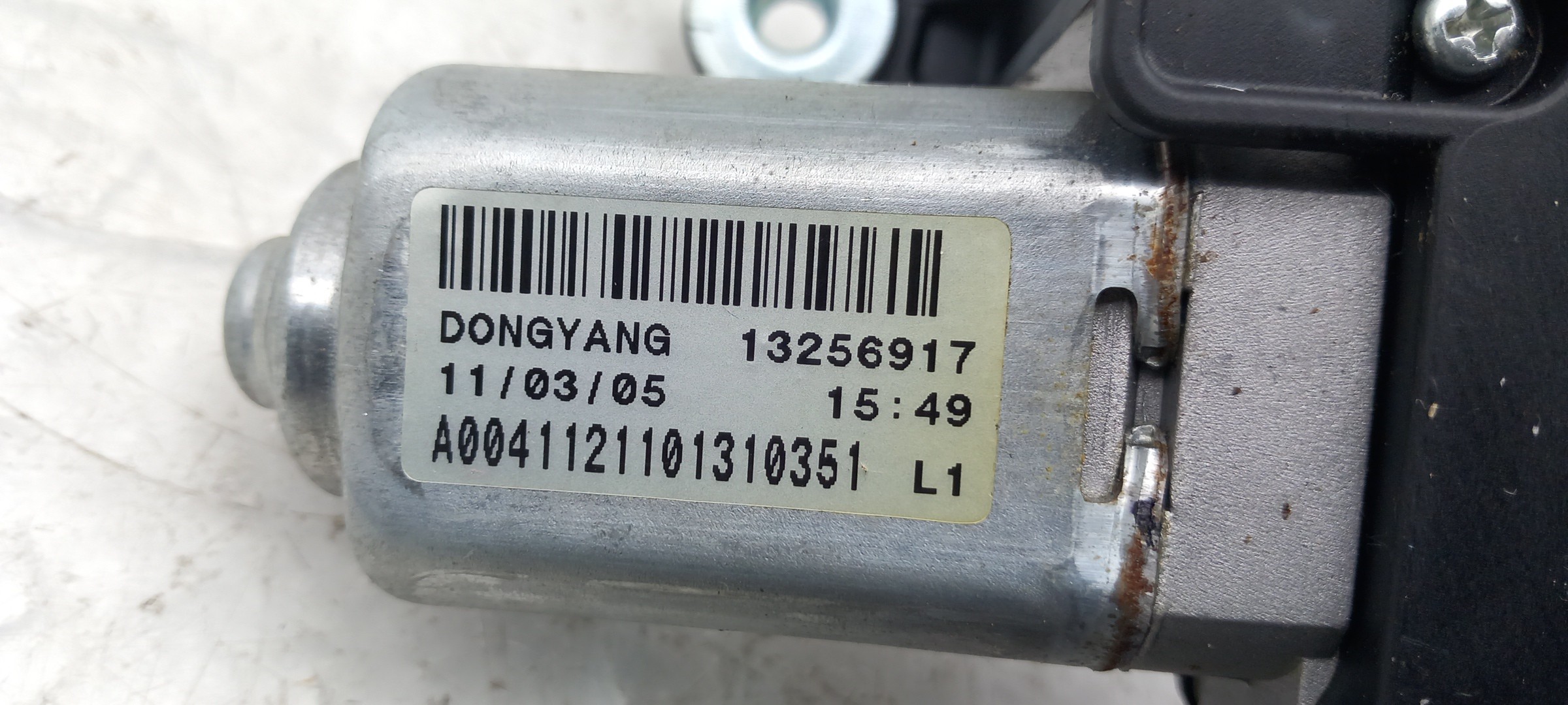 Motor limpiaparabrisas Trasero OPEL Astra J Imagem-4