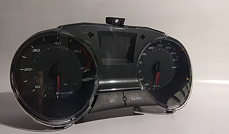 Instrument cluster