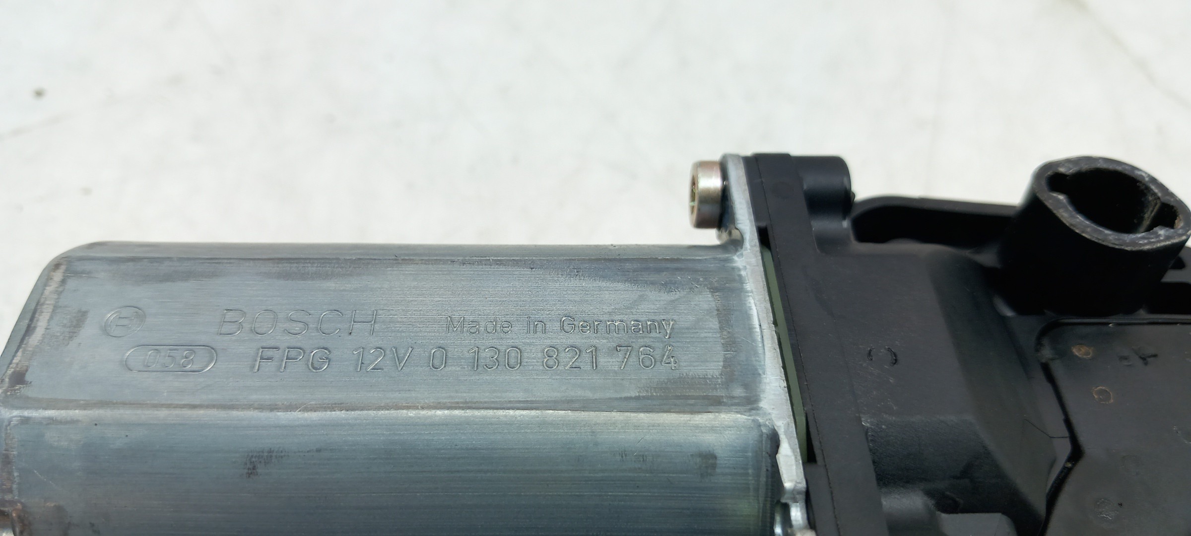 Motor vidro frente esquerdo VOLKSWAGEN Touareg (7L) Imagem-2
