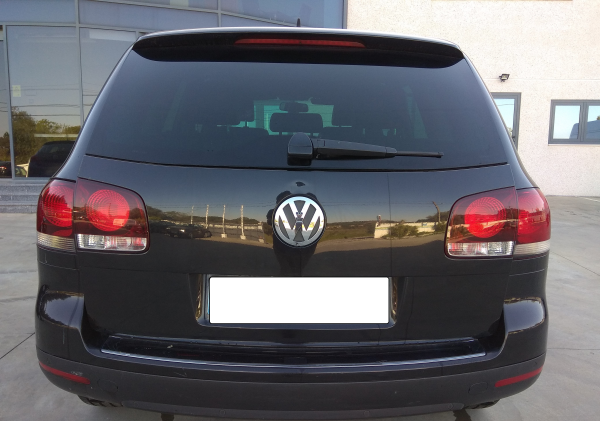 Porta / tampa da mala VOLKSWAGEN Touareg (7L) Imagem-0