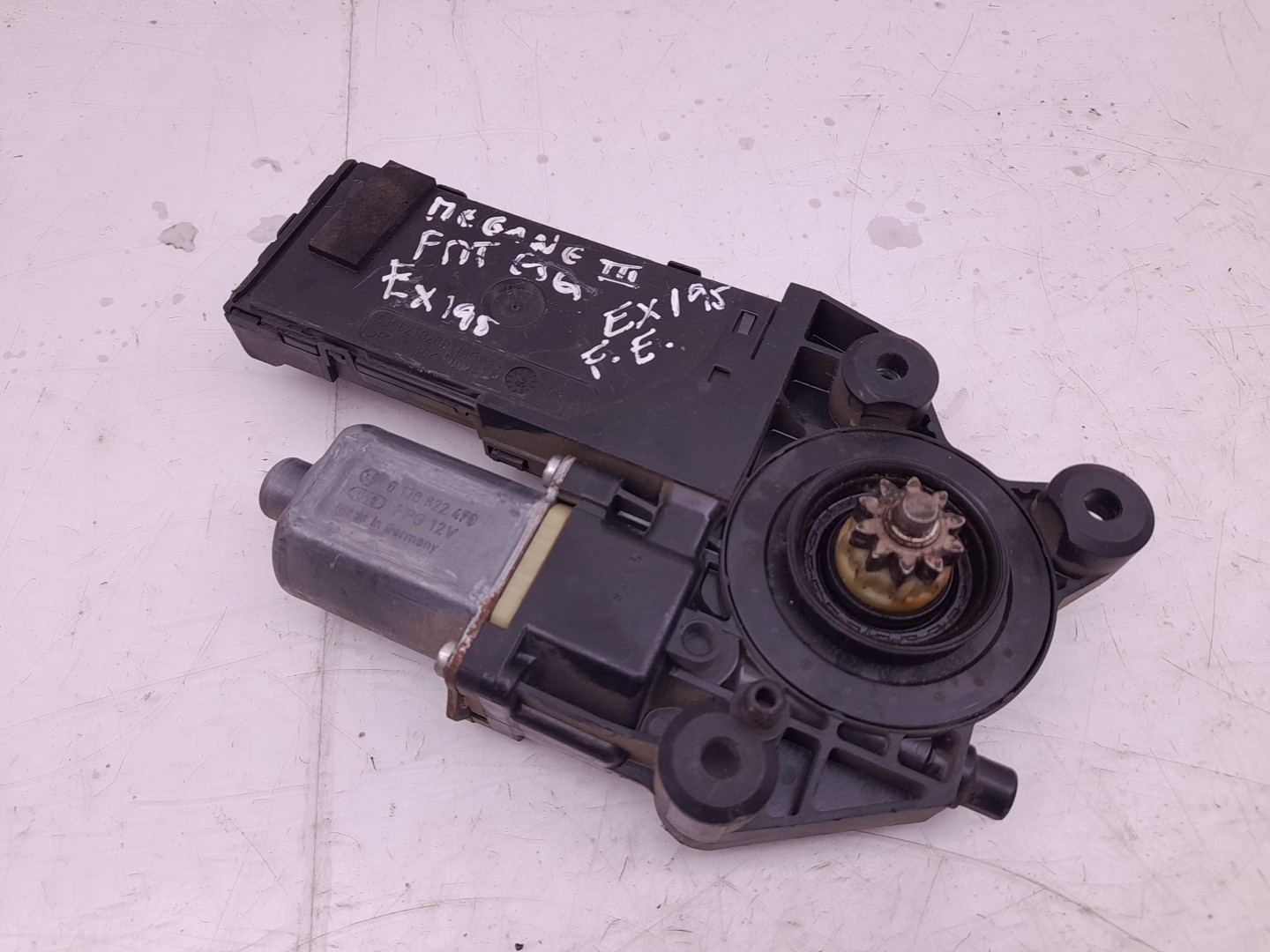 Front Left Window Motor RENAULT Megane III Grandtour (KZ0/1) Imagem-1