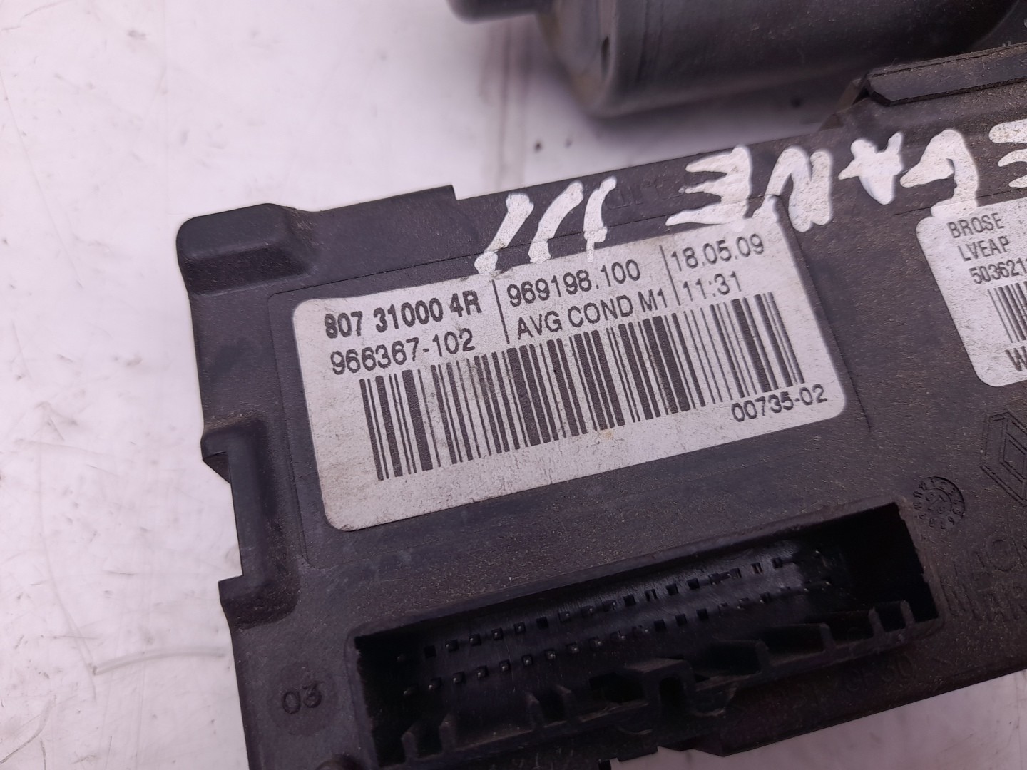 Front Left Window Motor RENAULT Megane III Grandtour (KZ0/1) Imagem-2