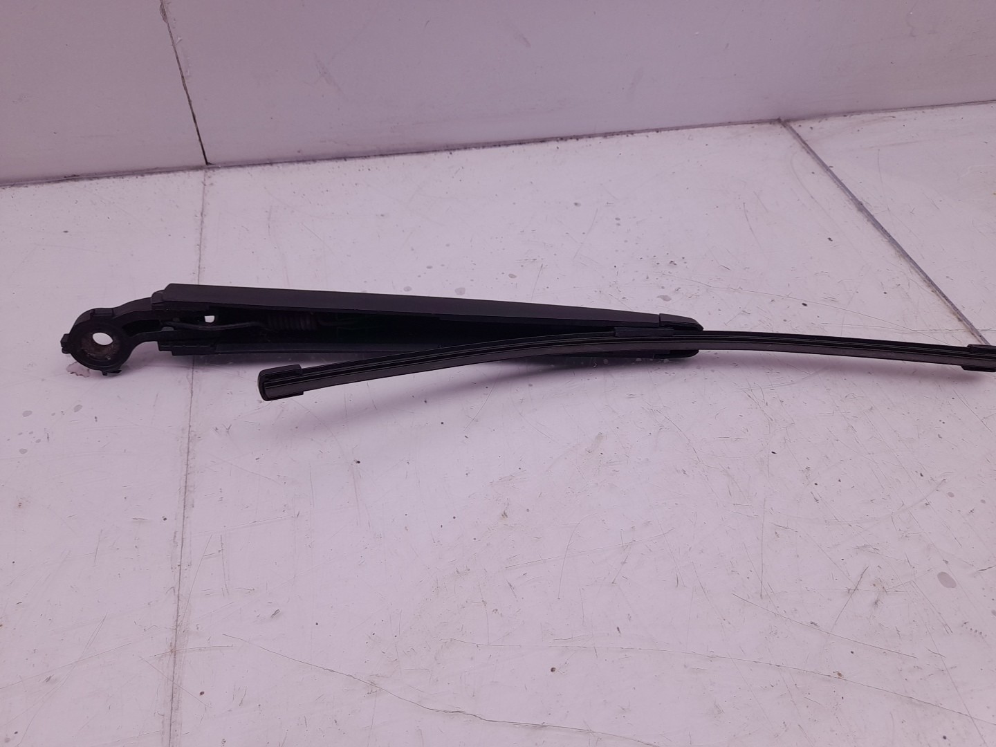 Haste / braço de escova limpa vidros trás VOLKSWAGEN Sharan (7N) Imagem-1