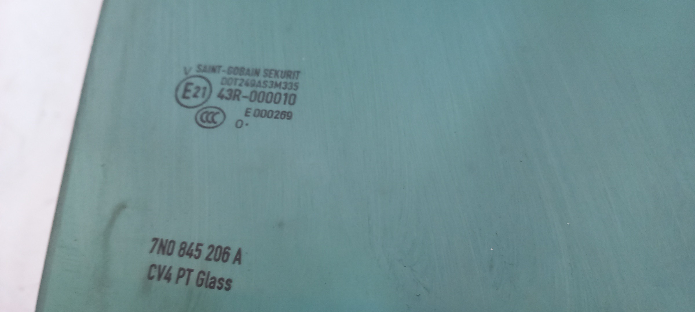Right rear door glass VOLKSWAGEN Sharan (7N) Imagem-1