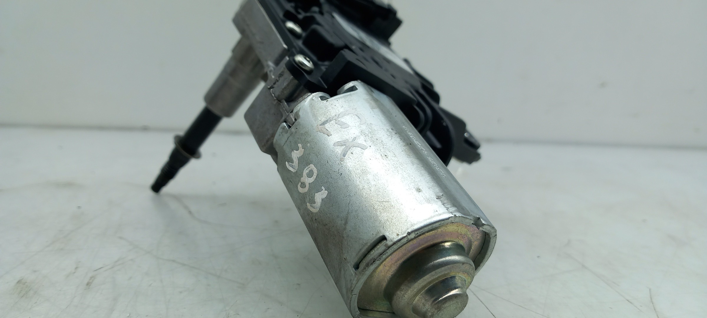 Motor limpa vidros trás VOLKSWAGEN Fox (5Z1, 5Z3, 5Z4) Imagem-1