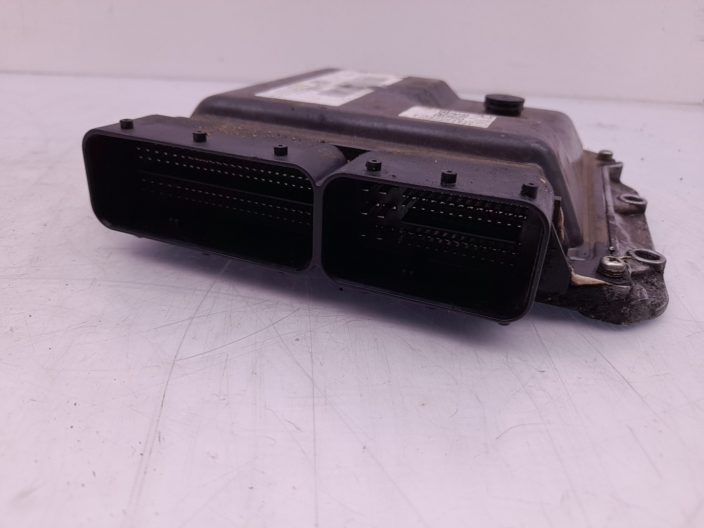 Centralina motor / ECU OPEL Astra J Sports Tourer Imagem-1
