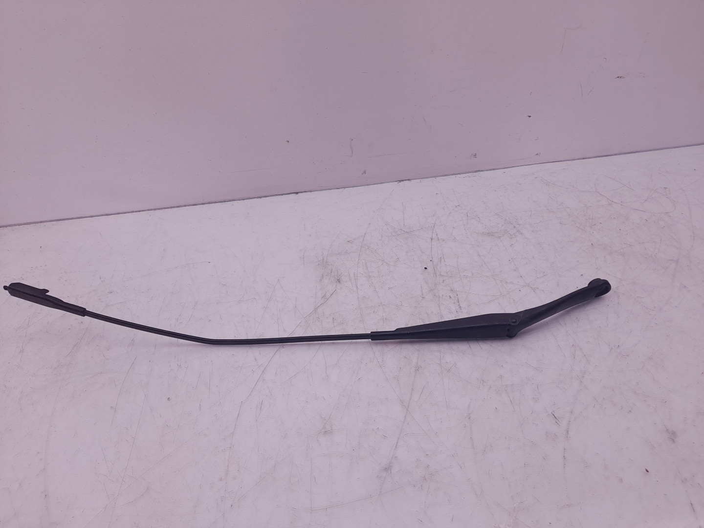 Braccio del tergicristallo anteriore destro