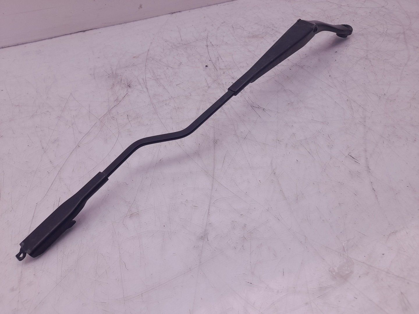 Braccio del tergicristallo anteriore sinistro