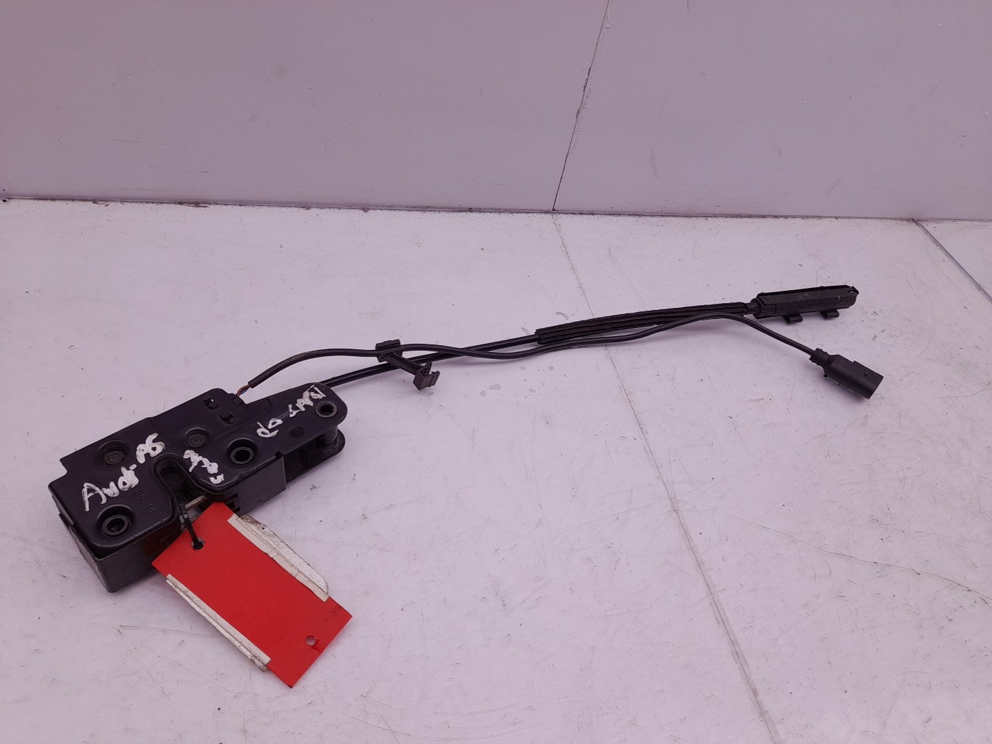 Hood Lock /Latch AUDI A5 (8T3) Imagem-1