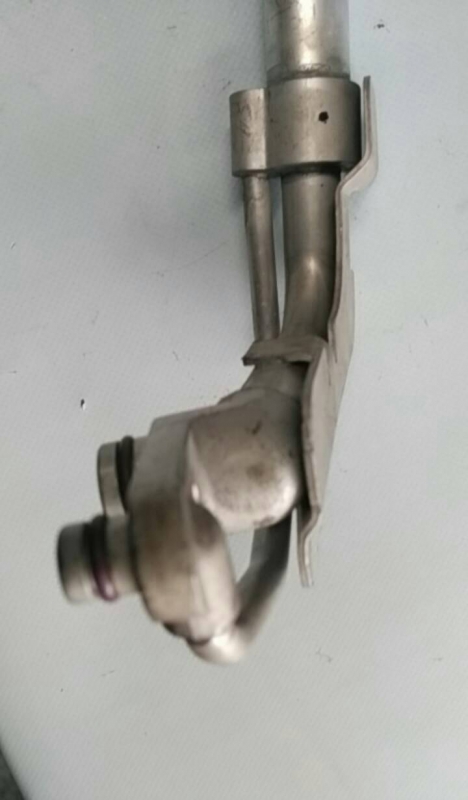 AC pipe AUDI A3 (8V1, 8VK) Imagem-1
