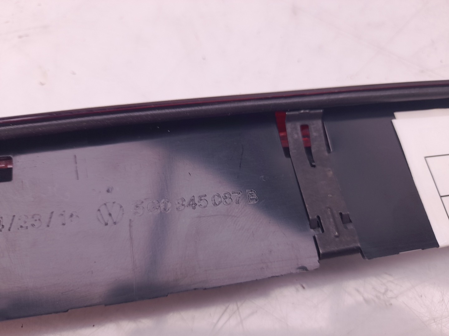 Luz stop adicional / 3º stop VOLKSWAGEN Tiguan (AD1, AX1) Imagem-2