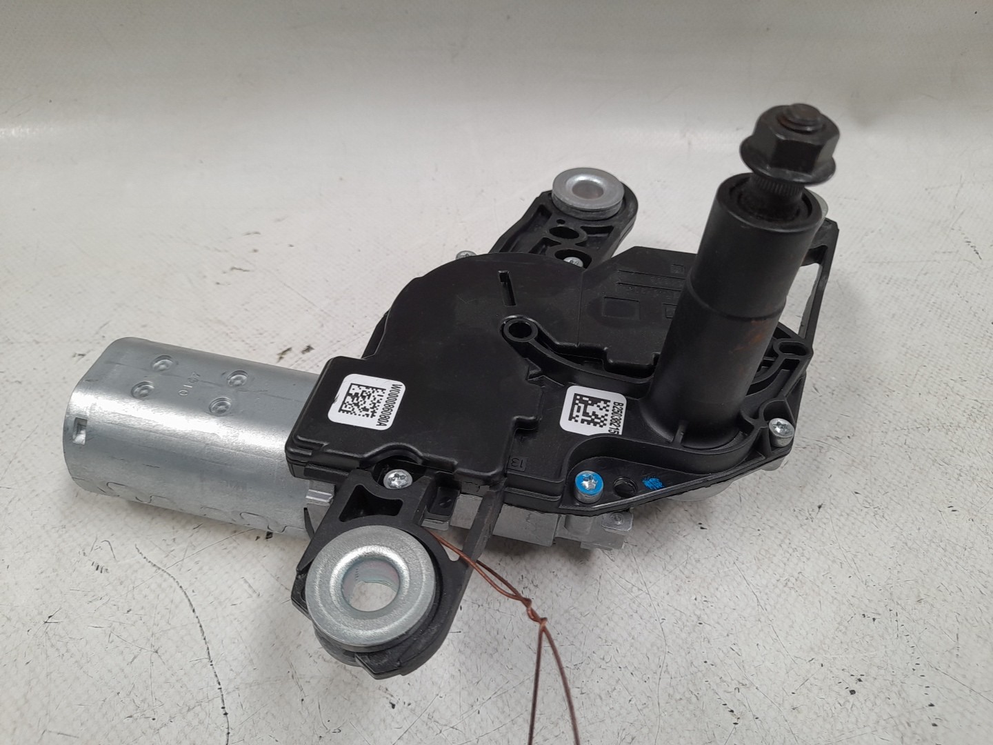 Motor limpa vidros trás VOLKSWAGEN Tiguan (AD1, AX1) Imagem-2