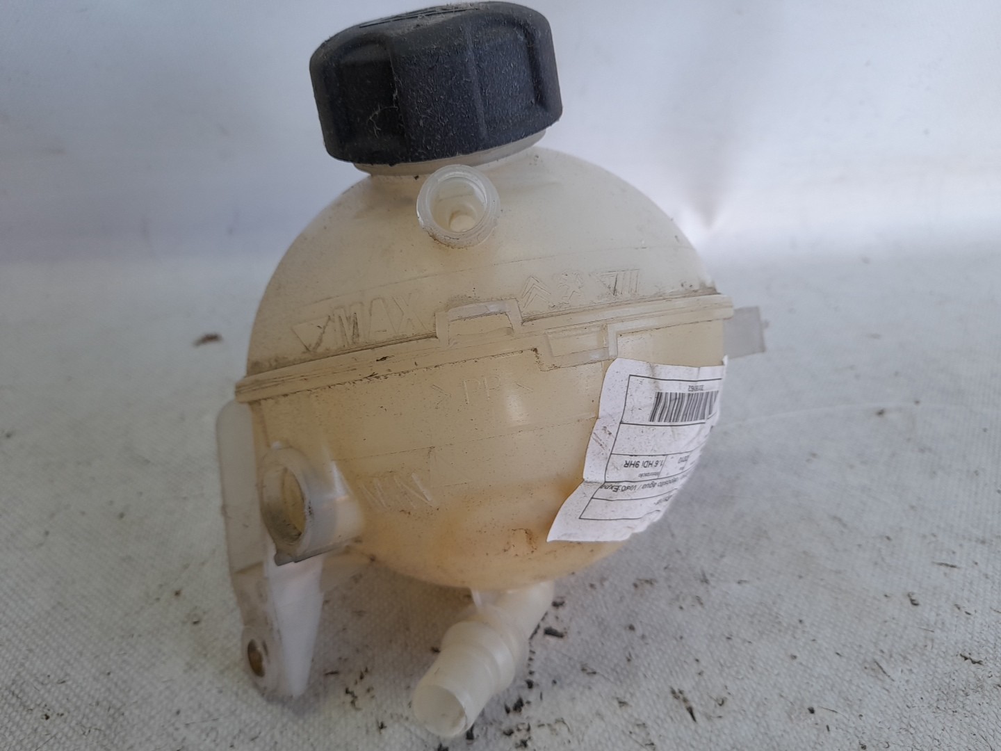 Coolant reservoir PEUGEOT 5008 I (0U_, 0E_) Imagem-1