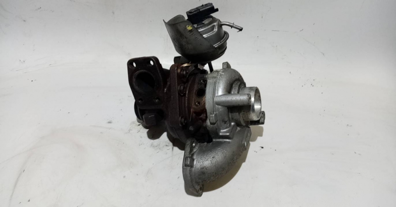 Turbocharger  PEUGEOT 5008 I (0U_, 0E_) Imagem-1