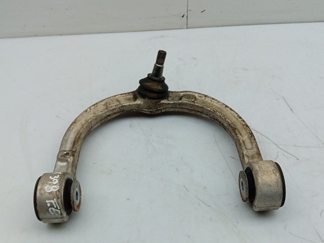 Bras de suspension Avant gauche MERCEDES-BENZ Classe R (W251, V251) Imagem-1