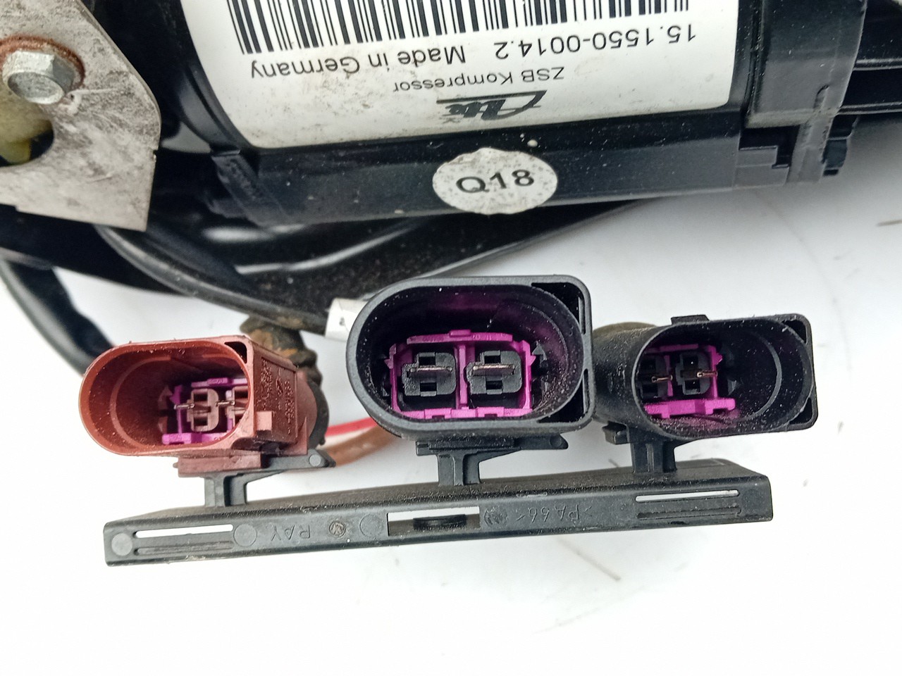 Compresseur de suspension VOLKSWAGEN Phaeton (3D) Imagem-2