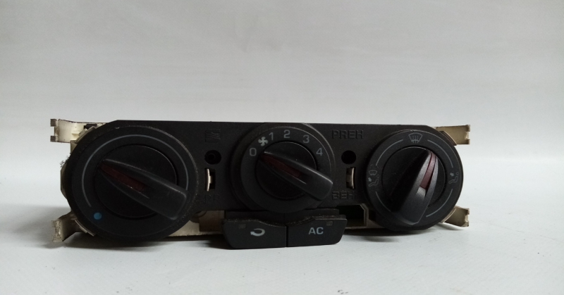 AC switch