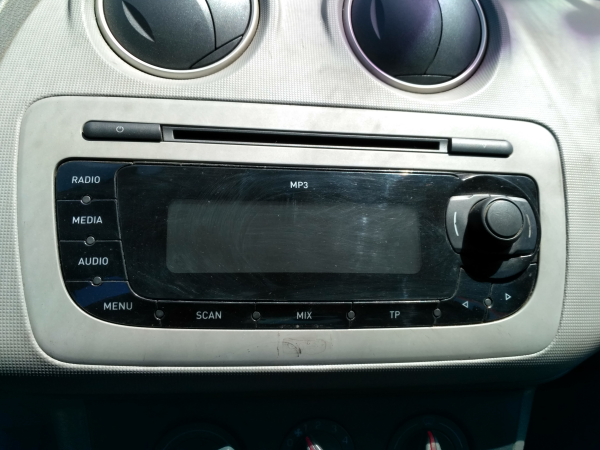 Car radio