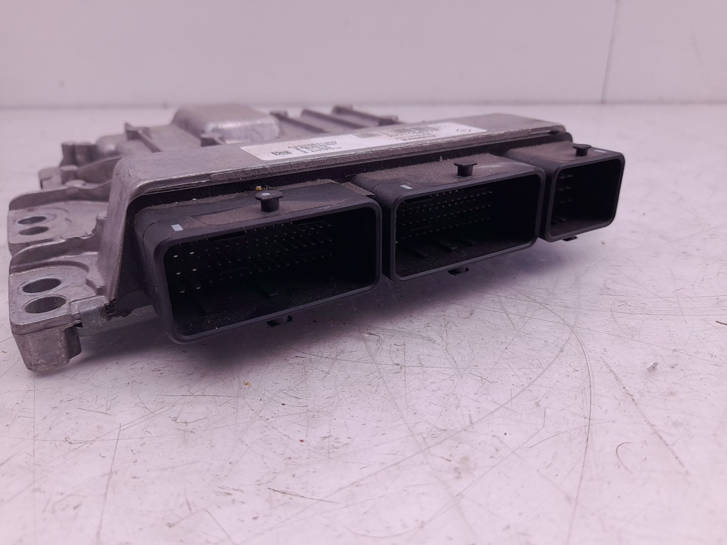 Centralina motor / ECU RENAULT Megane IV (B9A/M_) Imagem-2