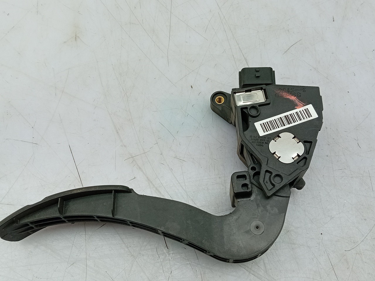 Accelerator Pedal RENAULT Megane IV (B9A/M_) Imagem-1