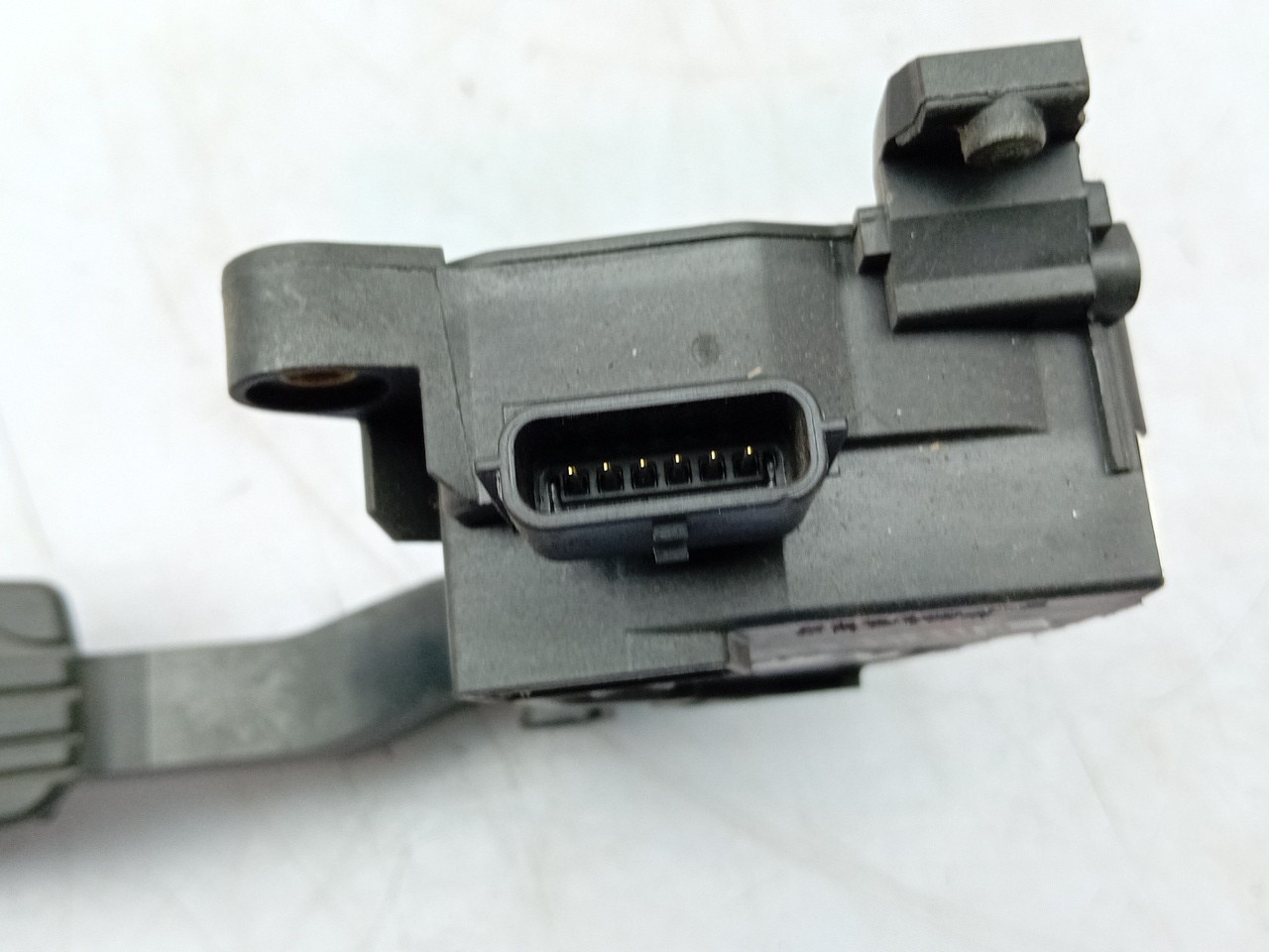 Accelerator Pedal RENAULT Megane IV (B9A/M_) Imagem-2