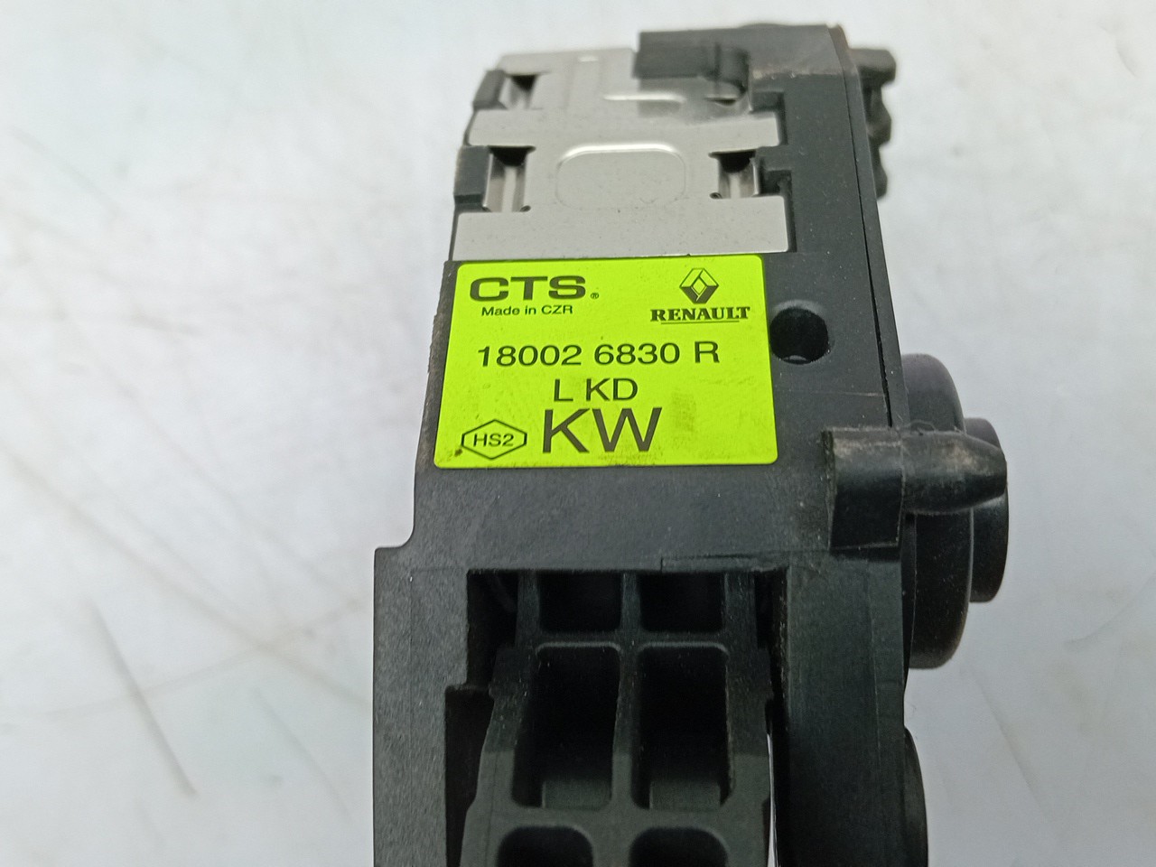 Accelerator Pedal RENAULT Megane IV (B9A/M_) Imagem-3