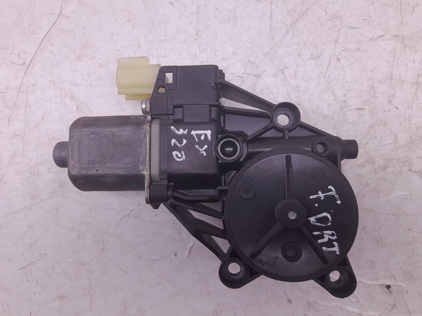 Moteur lève-vitre avant Droite FORD Fiesta VI (CB1, CCN) Imagem-1