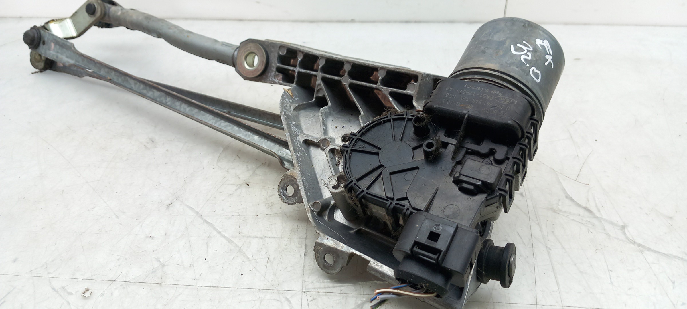 Essuie-glace moteur avant FORD Fiesta VI (CB1, CCN) Imagem-2