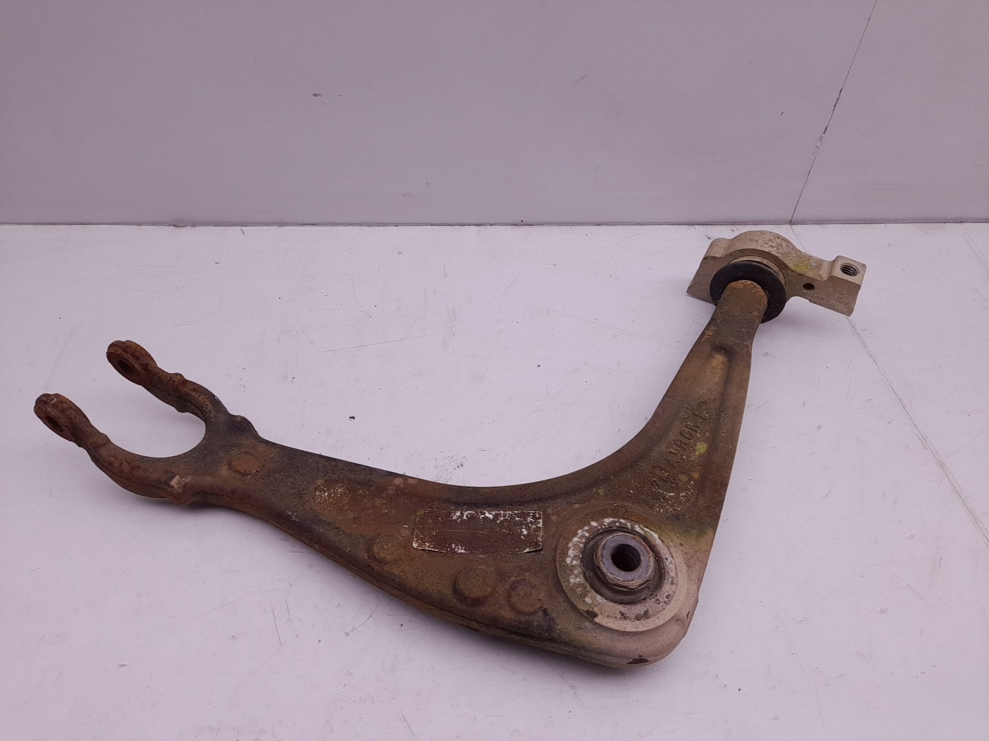Braço de suspensão frente direito PEUGEOT 407 SW (6E_) Imagem-1