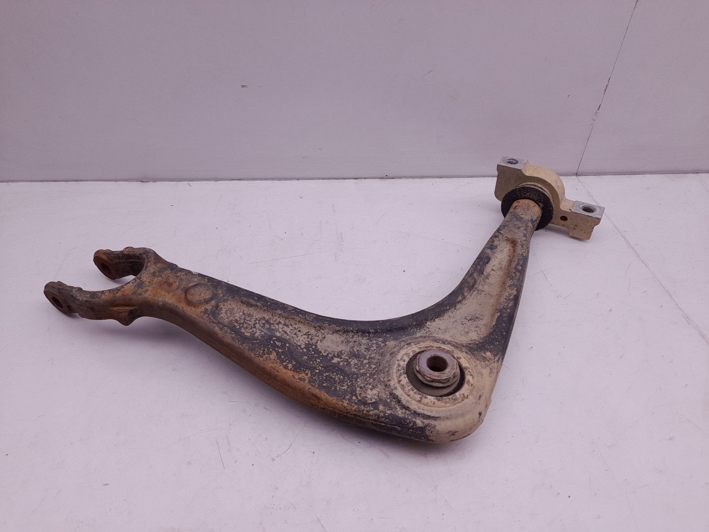 Brazo suspensión delantero izquierdo PEUGEOT 407 SW (6E_) Imagem-1