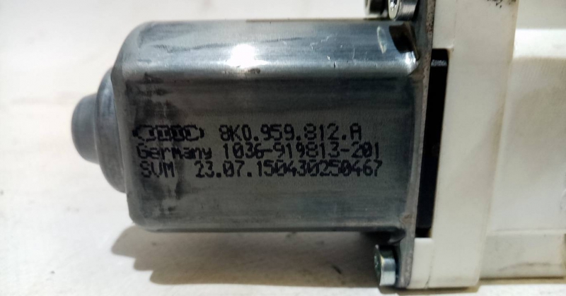 Motor vidro trás direito AUDI A4 (8K2, B8) Imagem-2