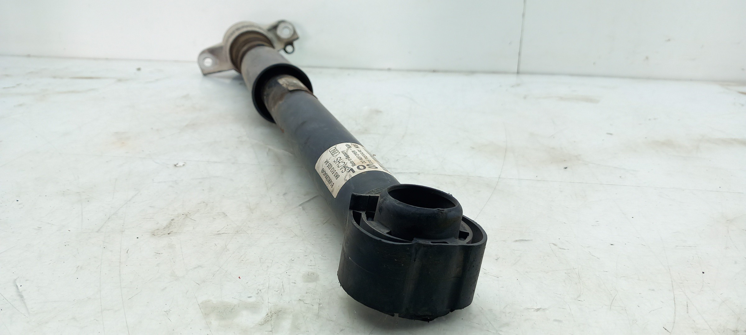Amortecedor trás esquerdo AUDI A4 (8K2, B8) Imagem-1