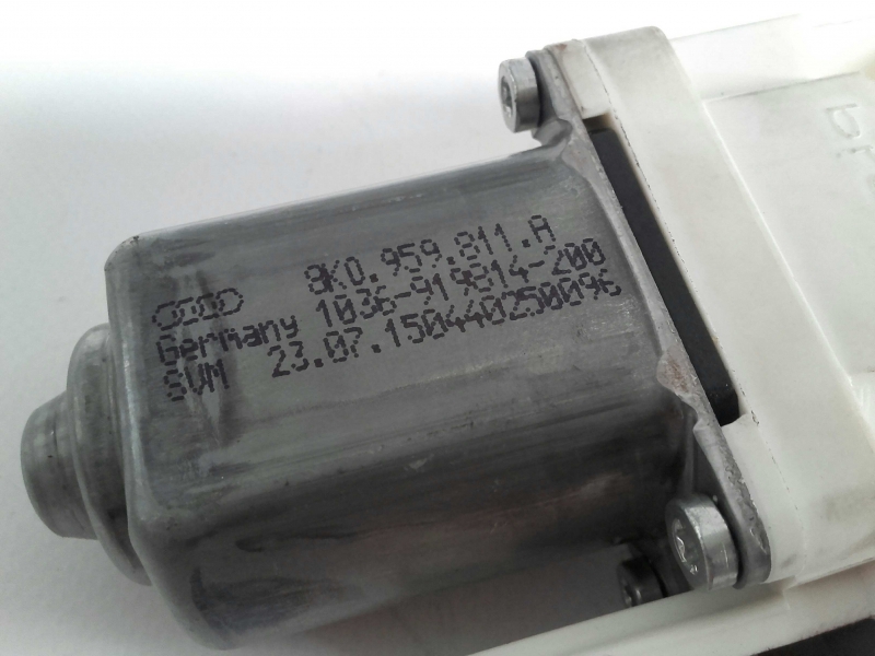 Motor vidro trás esquerdo AUDI A4 (8K2, B8) Imagem-2