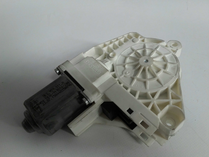 Motor vidro trás esquerdo AUDI A4 (8K2, B8) Imagem-1